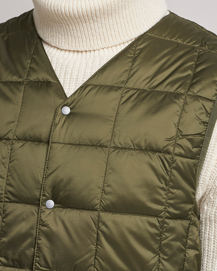 Men | Coats & Jackets | TAION | V-Neck Lightweight Down Vest Dark Olive