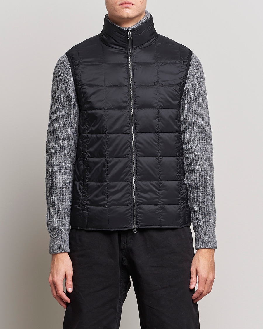 Men | Coats & Jackets | TAION | High Neck Full Zip Lightweight Down Vest Black