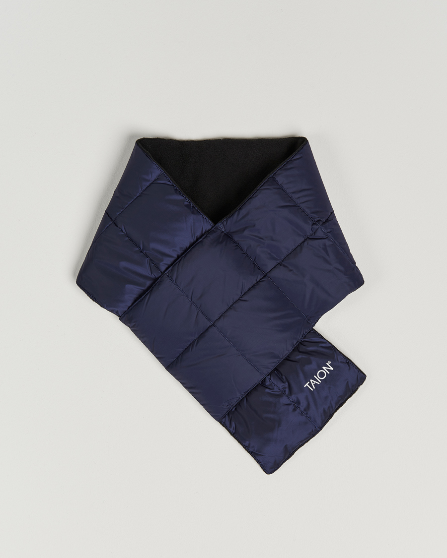 Men | Scarves | TAION | Basic Down Scarf Navy