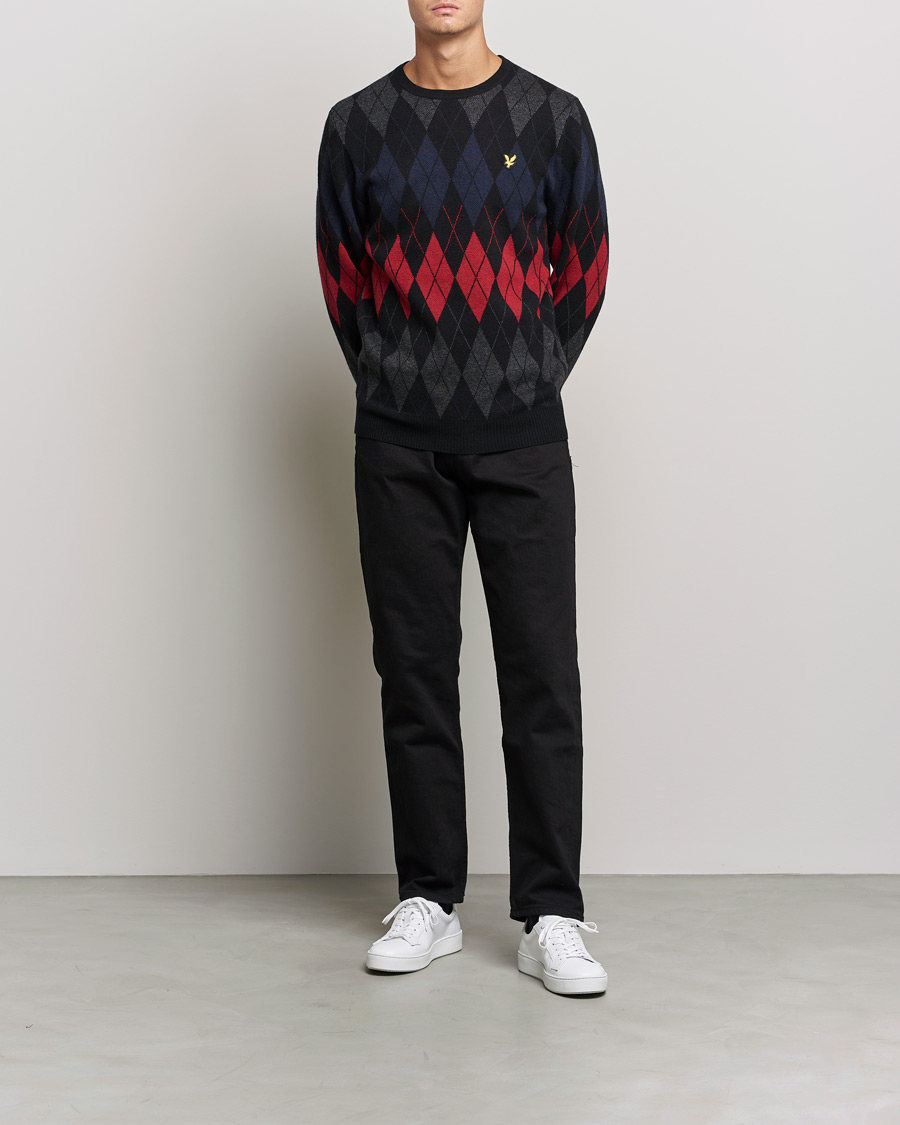 Men | Sweaters & Knitwear | Lyle & Scott | British Argyle Crew Neck Black