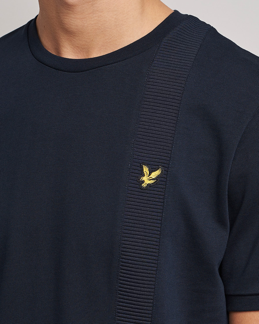 Men | T-Shirts | Lyle & Scott | Panelled Tee Navy
