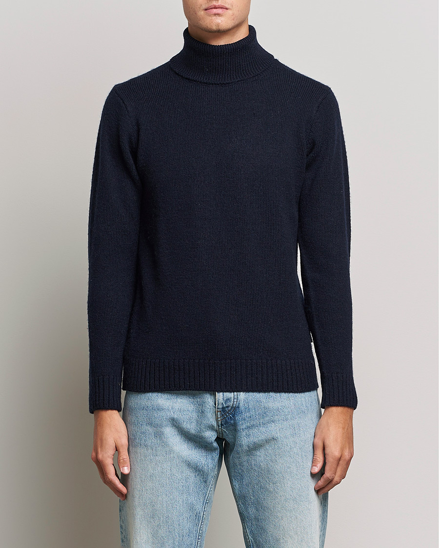 Men | Sweaters & Knitwear | Peregrine | Maker's Stitch Merino Polo Navy