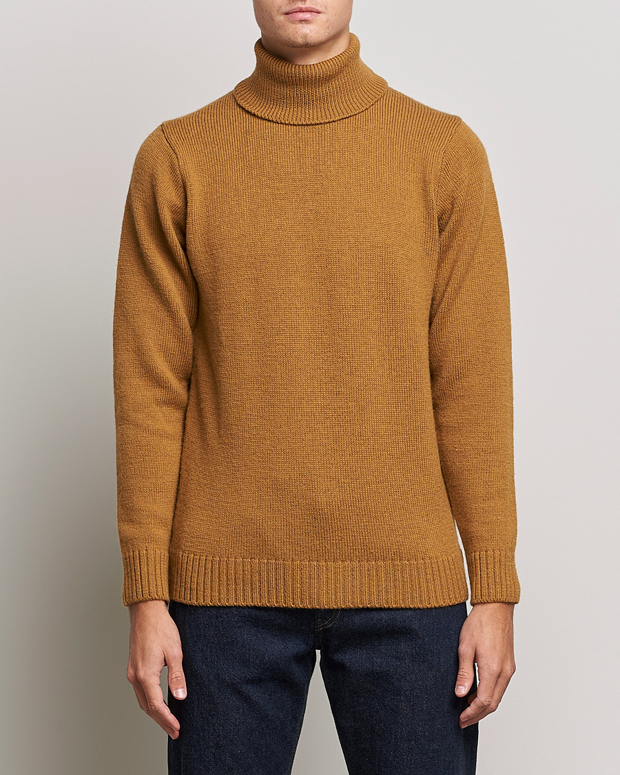 Men | Sweaters & Knitwear | Peregrine | Maker´s Stitch Merino Polo Wheat