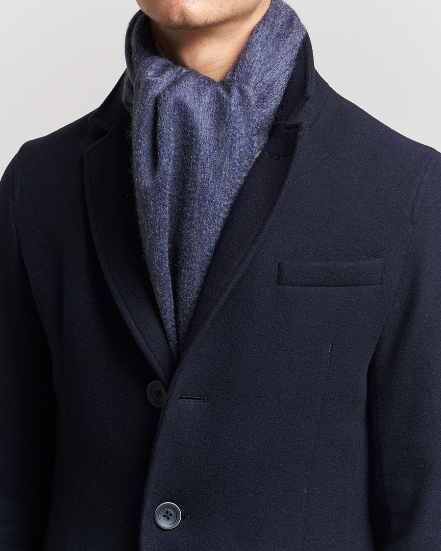 Men | Begg & Co Arran Reversible Cashmere Scarf Navy/Grey | Begg & Co | Arran Reversible Cashmere Scarf Navy/Grey