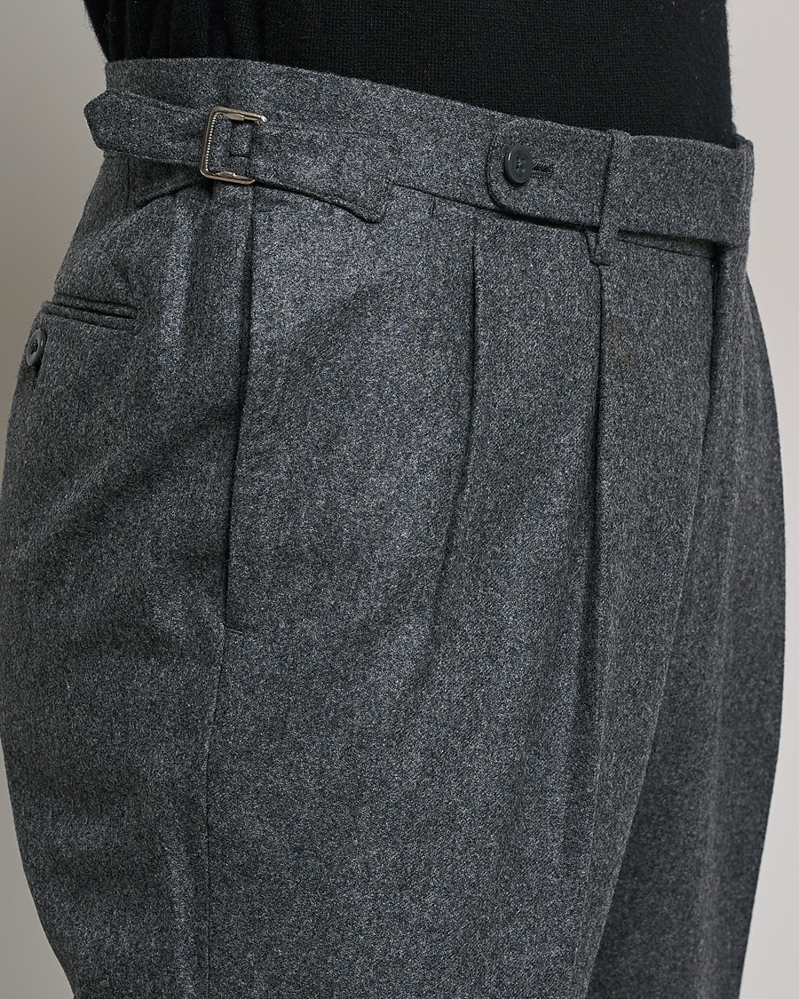 Men | Trousers | Beams F | Pleated Flannel Trousers Dark Grey