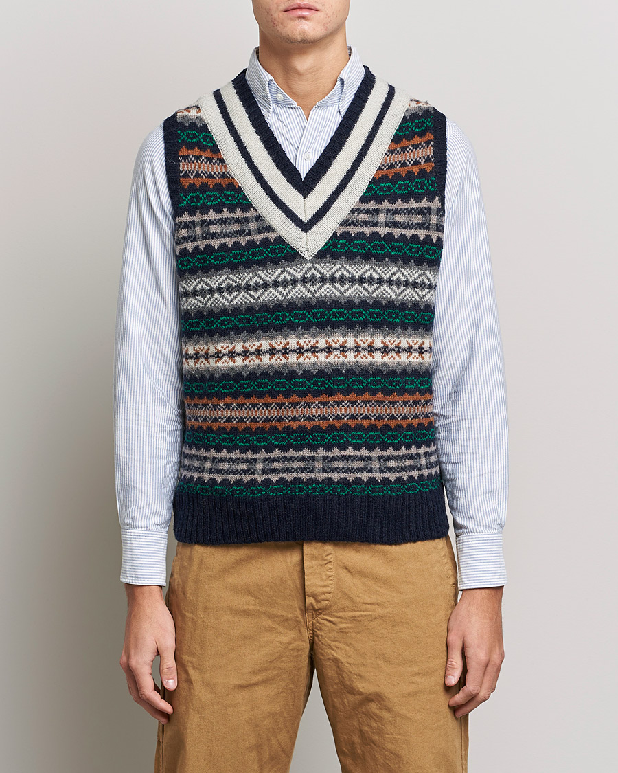 Men | Sweaters & Knitwear | BEAMS PLUS | Fairisle Cricket Knit Vest Navy