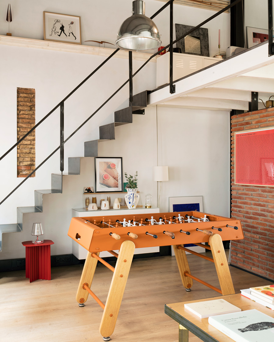 Men | RS Barcelona RS 4 Home Football Table Terracota | RS Barcelona | RS 4 Home Football Table Terracota