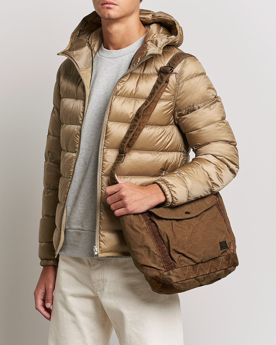 Men | Shoulder Bags | Porter-Yoshida & Co. | Crag Shoulder Bag Coyote