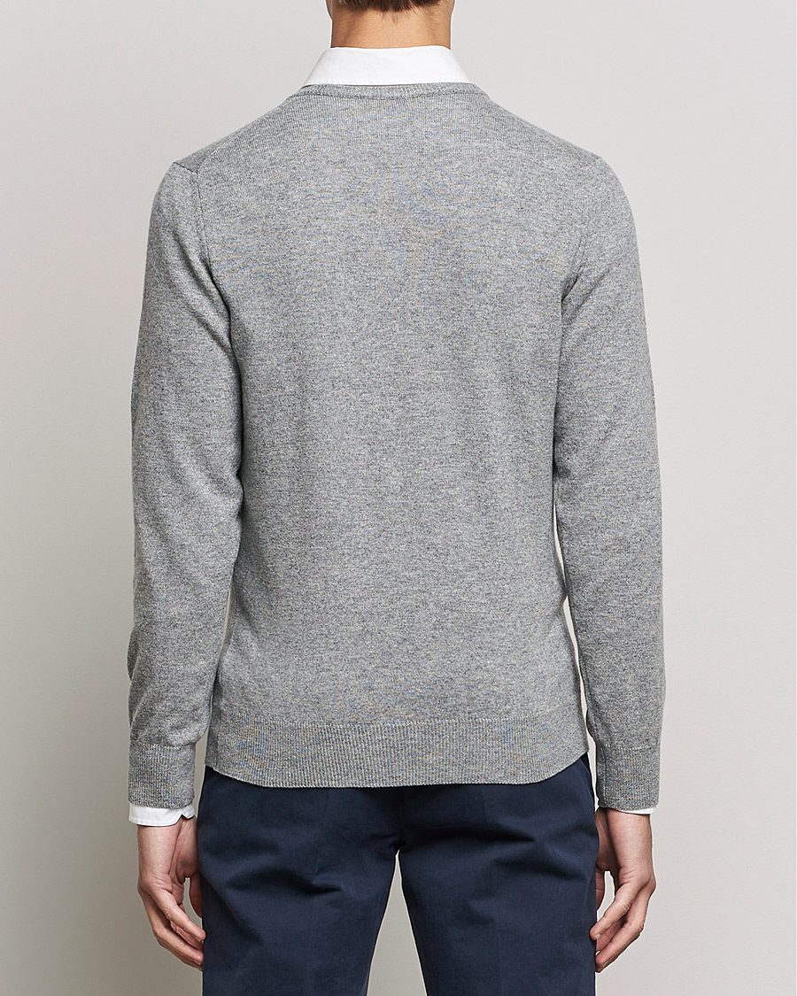 Men | Sweaters & Knitwear | Piacenza Cashmere | Cashmere V Neck Sweater Light Grey