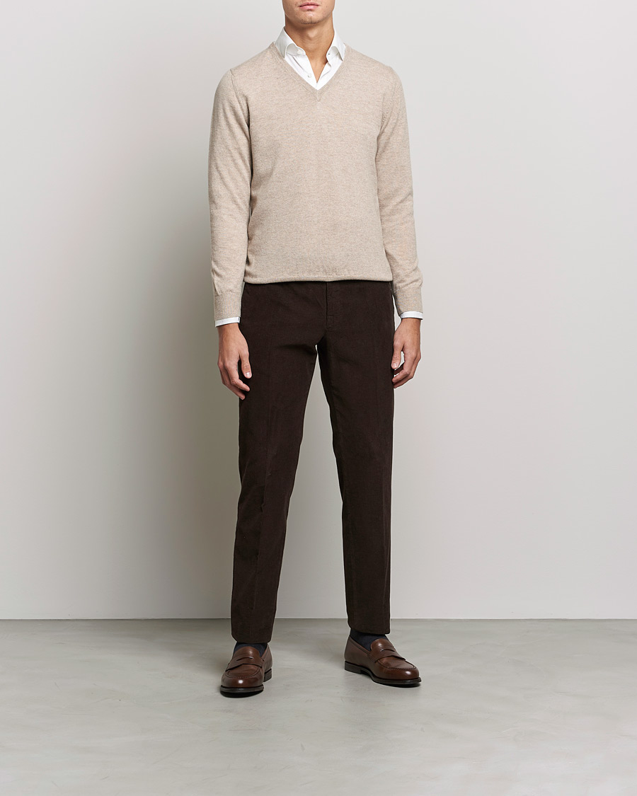 Men | Sweaters & Knitwear | Piacenza Cashmere | Cashmere V Neck Sweater Beige