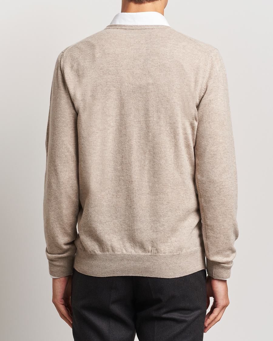 Men | Sweaters & Knitwear | Piacenza Cashmere | Cashmere V Neck Sweater Beige