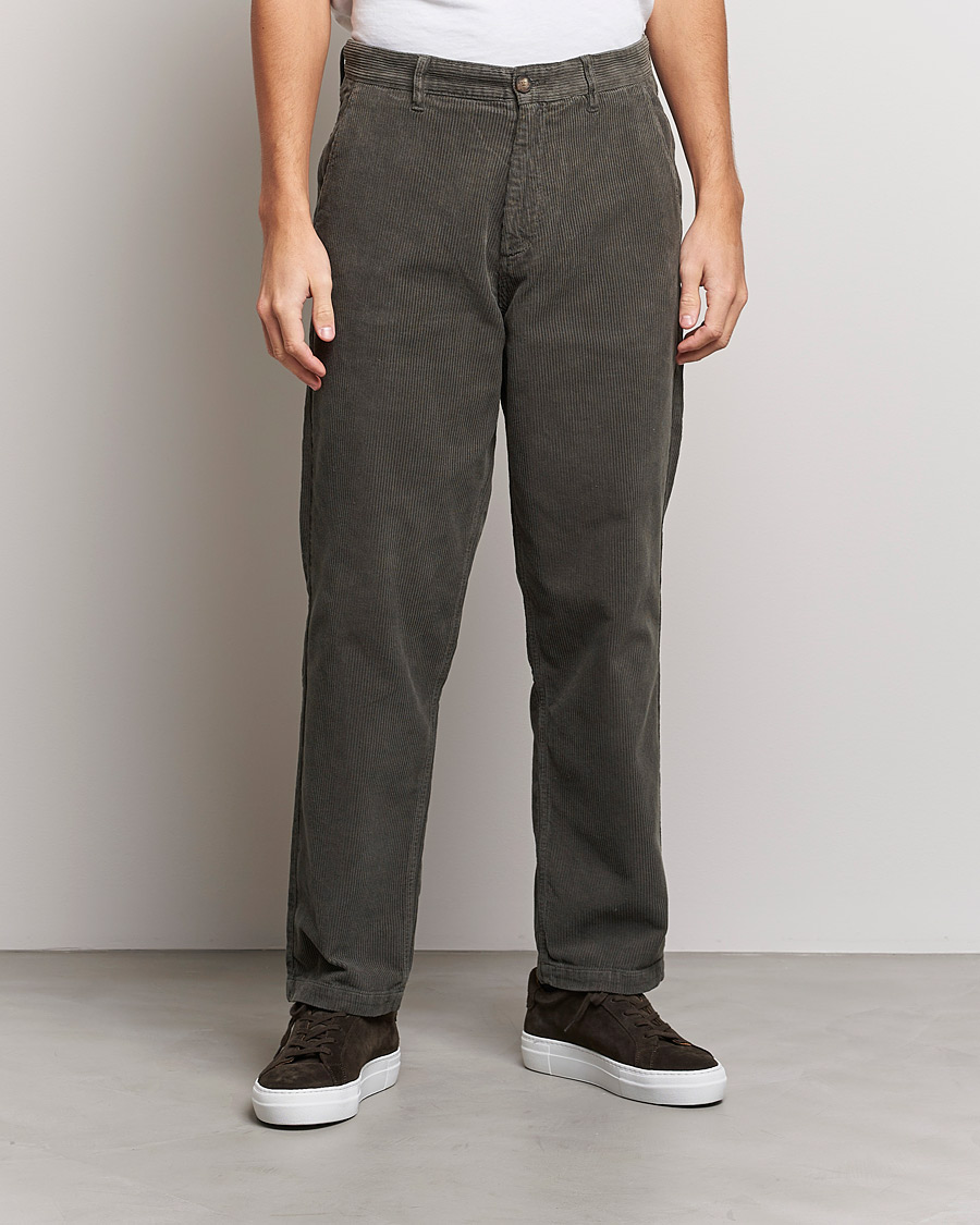 Men | Trousers | A Day's March | Redwood Corduroy Trousers Olive