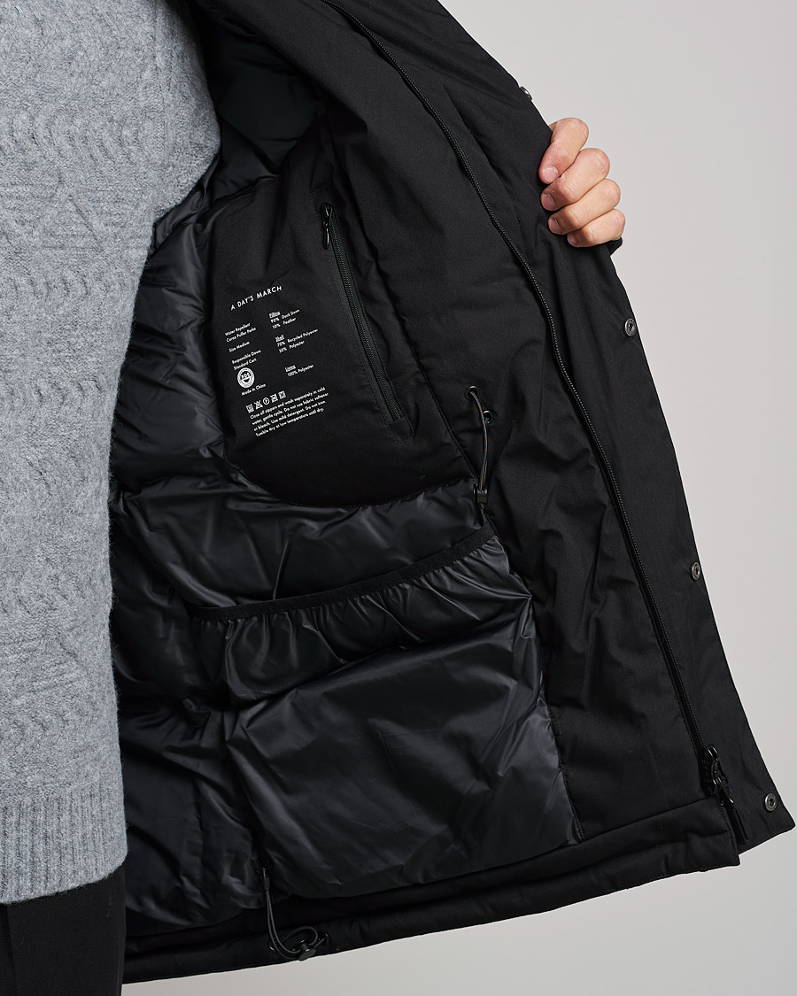 Men | Coats & Jackets | A Day's March | Caraz Puffer Parka Black
