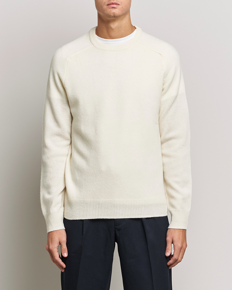 Men | Knitted Jumpers | A Day's March | Brodick Lambswool Sweater Off White