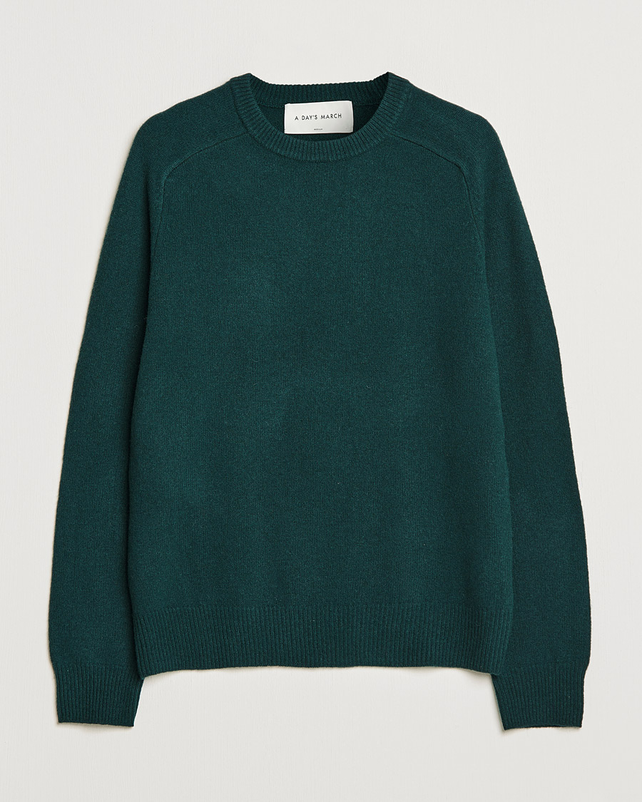 Men | Knitted Jumpers | A Day's March | Brodick Lambswool Sweater Bottle Green
