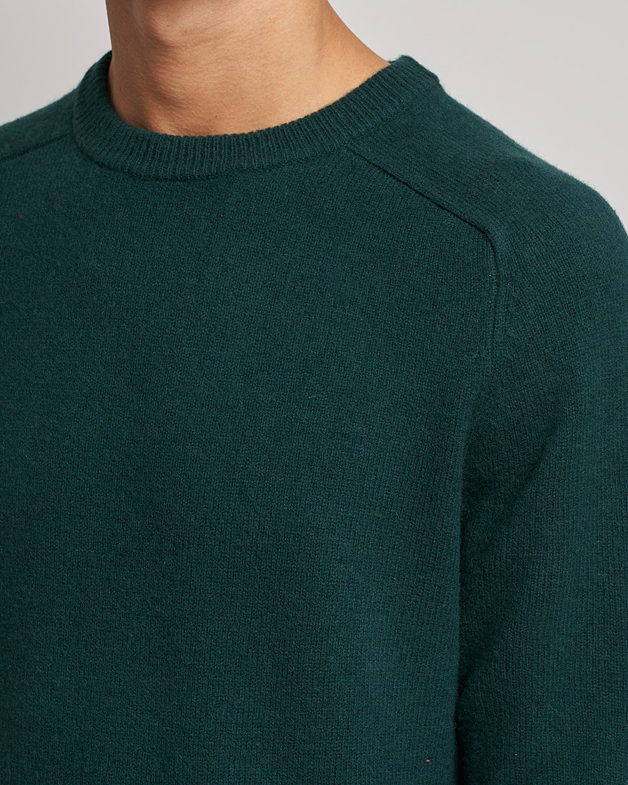 Men | Sweaters & Knitwear | A Day's March | Brodick Lambswool Sweater Bottle Green