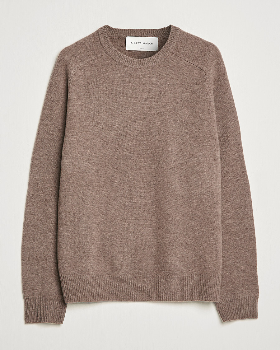Men | Knitted Jumpers | A Day's March | Brodick Lambswool Sweater Taupe Melange