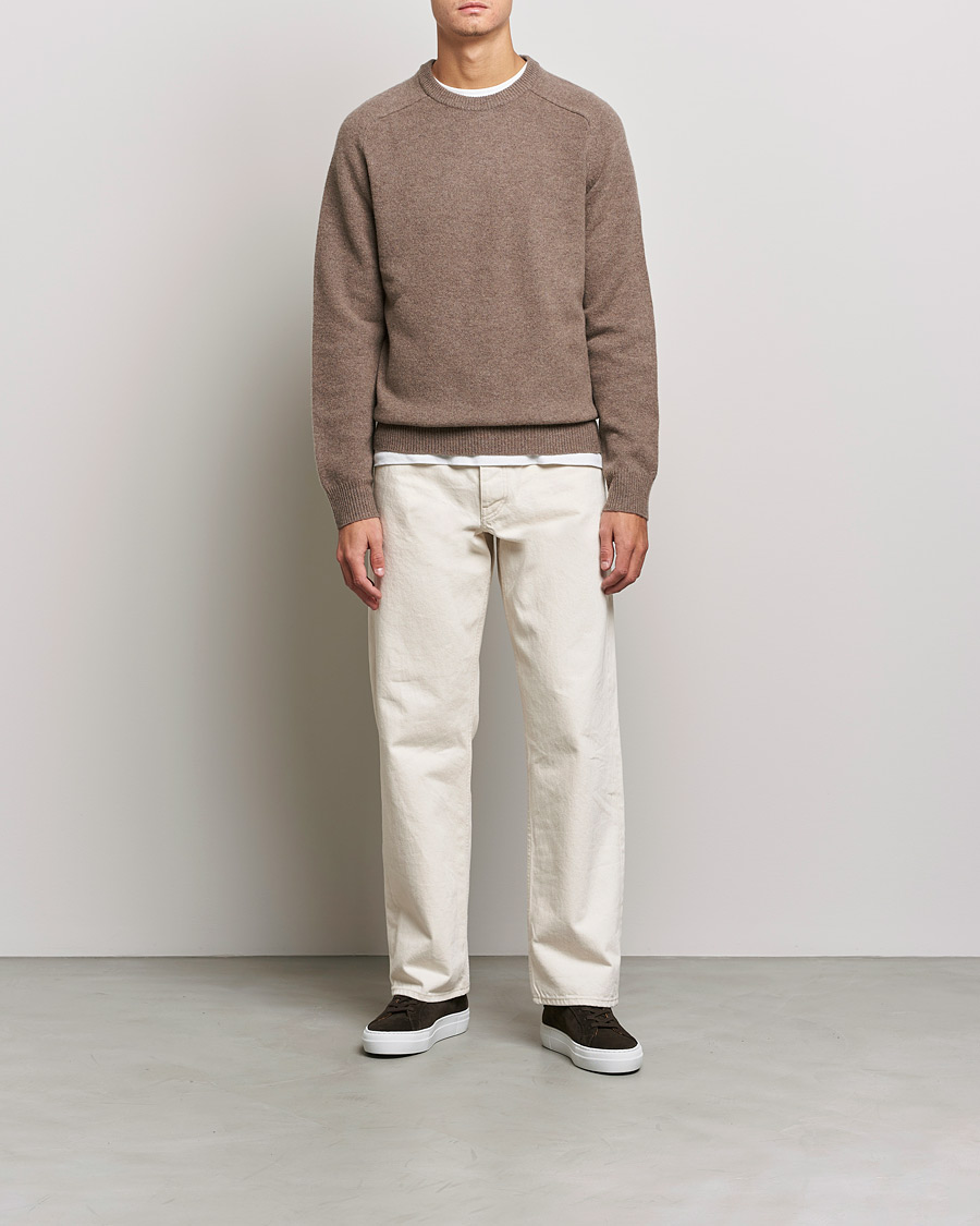 Men | Business & Beyond | A Day's March | Brodick Lambswool Sweater Taupe Melange