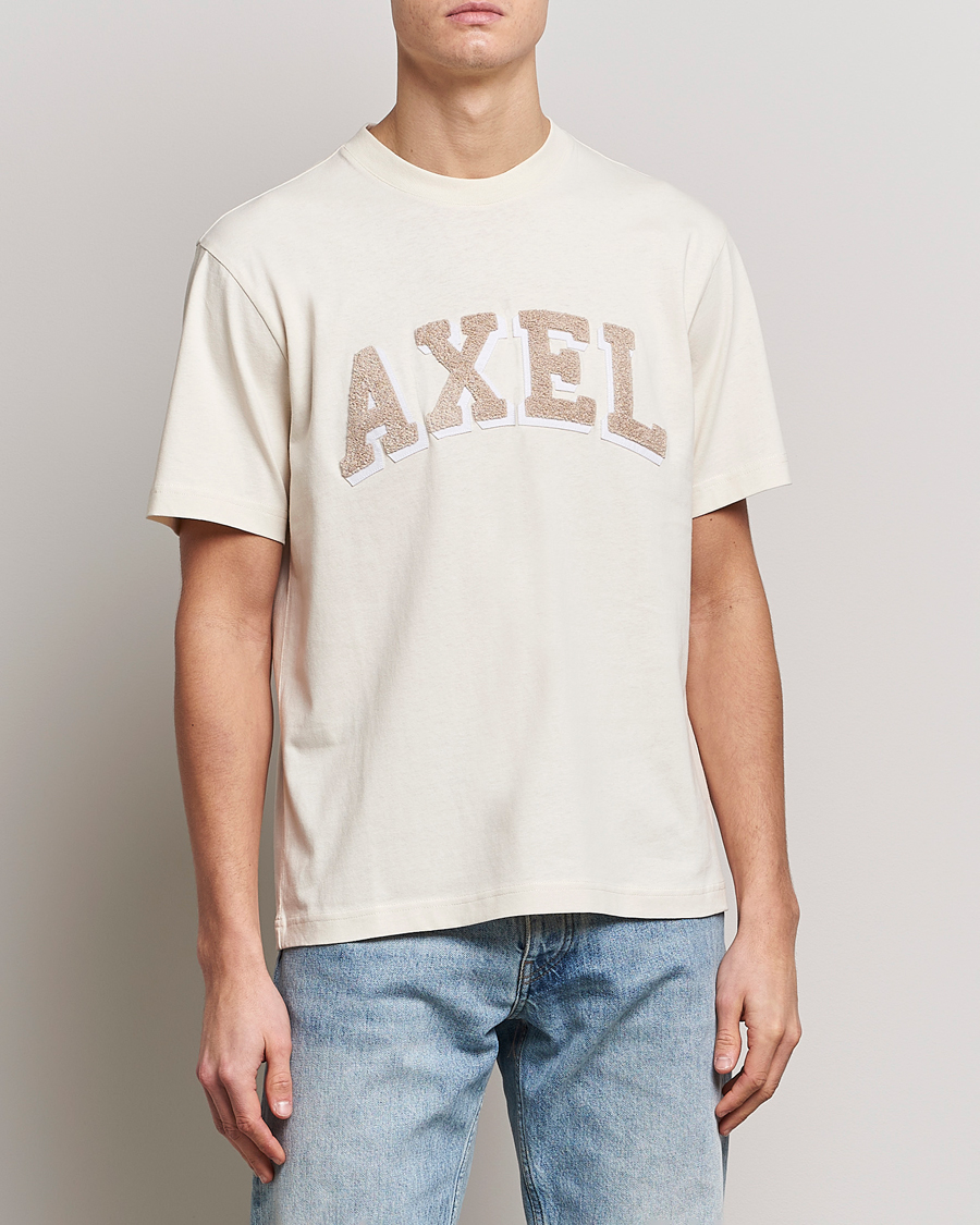 Men | T-Shirts | Axel Arigato | Axel Arc T-Shirt Pale Beige