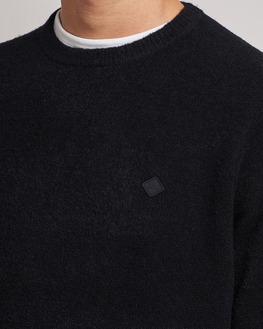 Men | Sweaters & Knitwear | J.Lindeberg | Yuri Merino Logo Crew Neck Sweater Black
