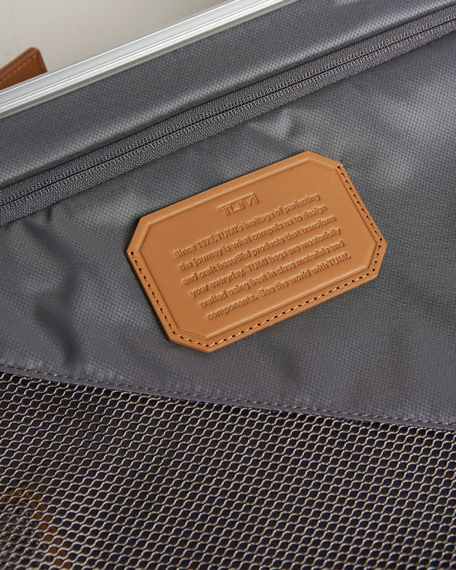 Men | Bags | TUMI | International Carry-on Aluminum Trolley Texture Silver