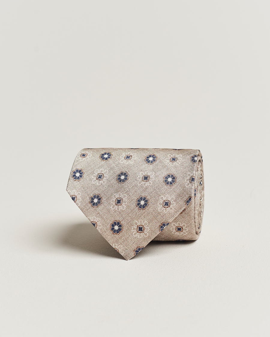 Men | Amanda Christensen Silk Oxford Printed Flower 8cm Tie Cream | Amanda Christensen | Silk Oxford Printed Flower 8cm Tie Cream