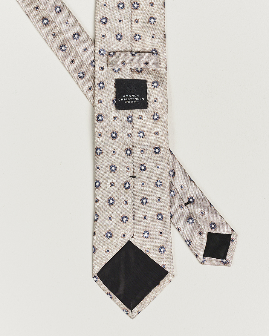 Men | Amanda Christensen Silk Oxford Printed Flower 8cm Tie Cream | Amanda Christensen | Silk Oxford Printed Flower 8cm Tie Cream