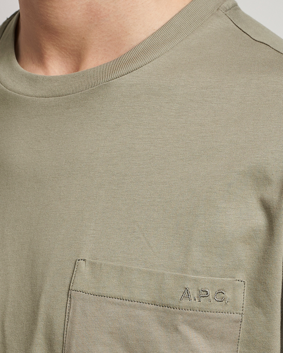 Men | T-Shirts | A.P.C. | Short Sleeve Pocket T-Shirt Light Olive
