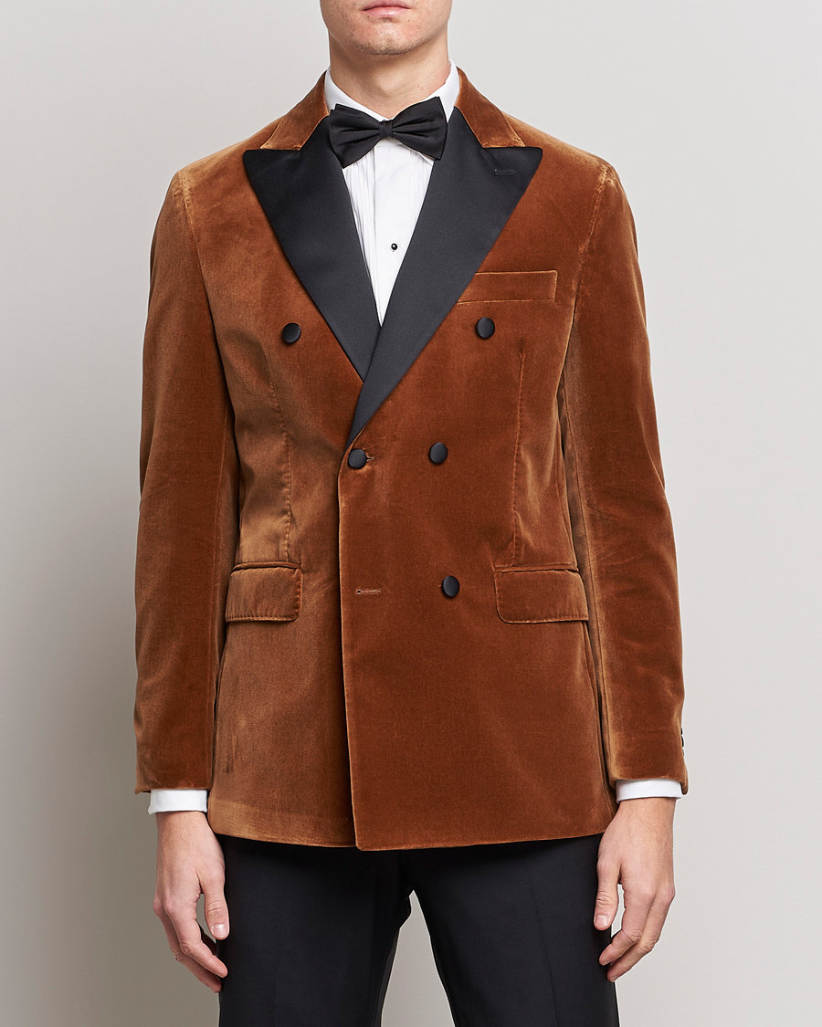 Men | Blazers | Oscar Jacobson | Farris Tuxedo Velvet DB Blazer Brown