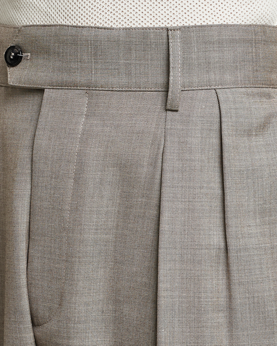 Men | Trousers | Giorgio Armani | Pleated Wool Trousers Light Grey