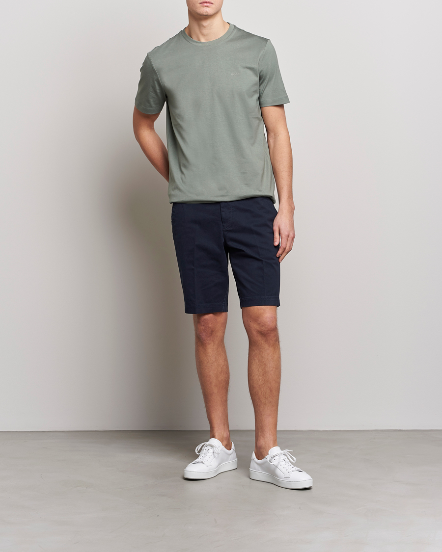 Men | Shorts | BOSS BLACK | Slice Chino Shorts Dark Blue