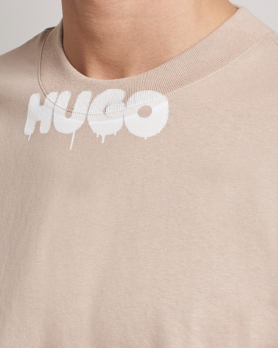 Men | Sweaters & Knitwear | HUGO | Dotopaxi Logo Crew Neck Sweatshirt Light Beige