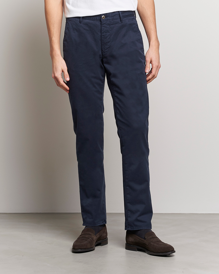 Men | Trousers | Incotex | Slim Fit Garment Dyed Slacks Navy
