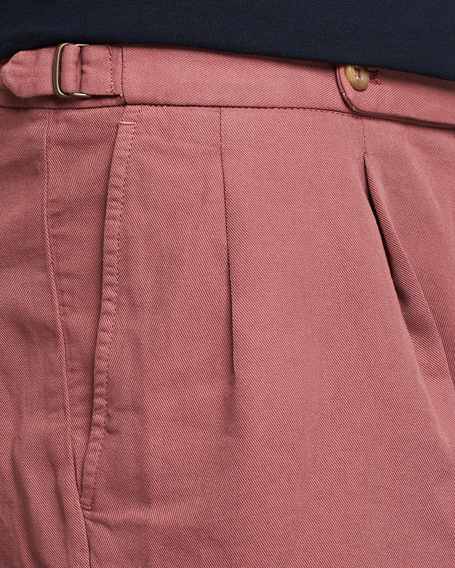 Men | Shorts | Incotex | Pleated Chinolino Shorts Brick