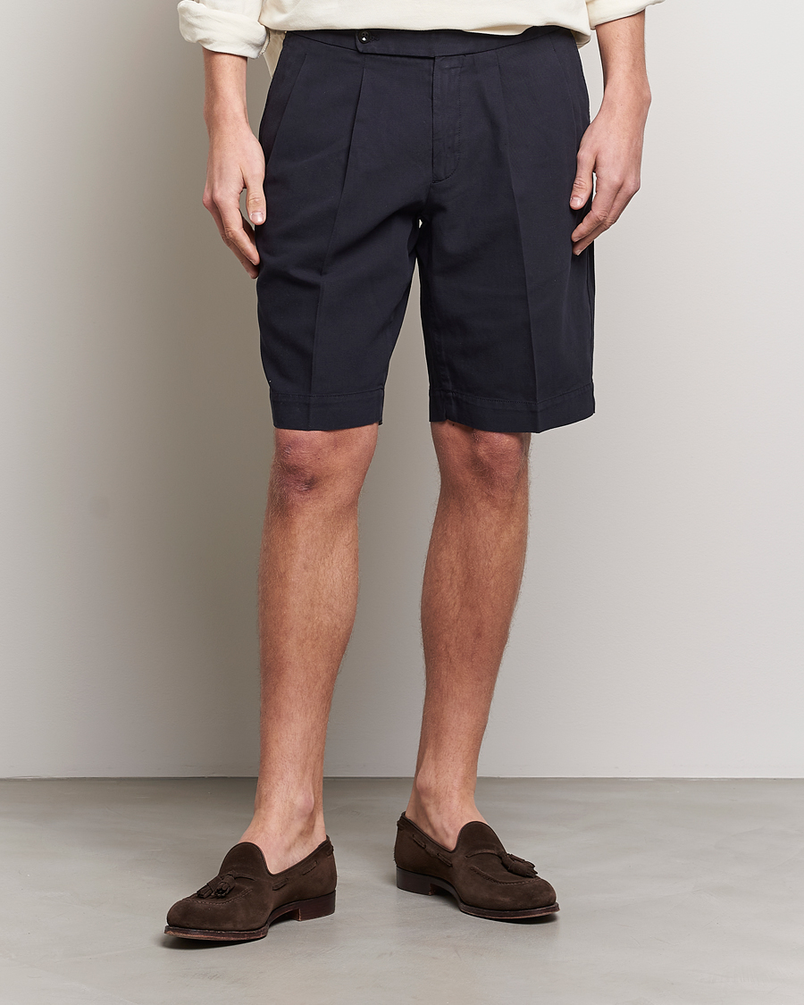 Men | Linen Shorts | Incotex | Pleated Chinolino Shorts Navy