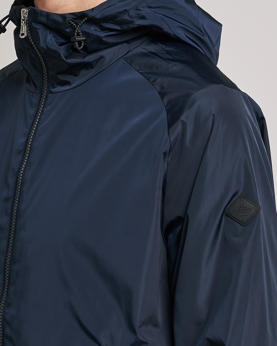 Men | Coats & Jackets | J.Lindeberg | Trace Solid Padded Poly Jacket Navy