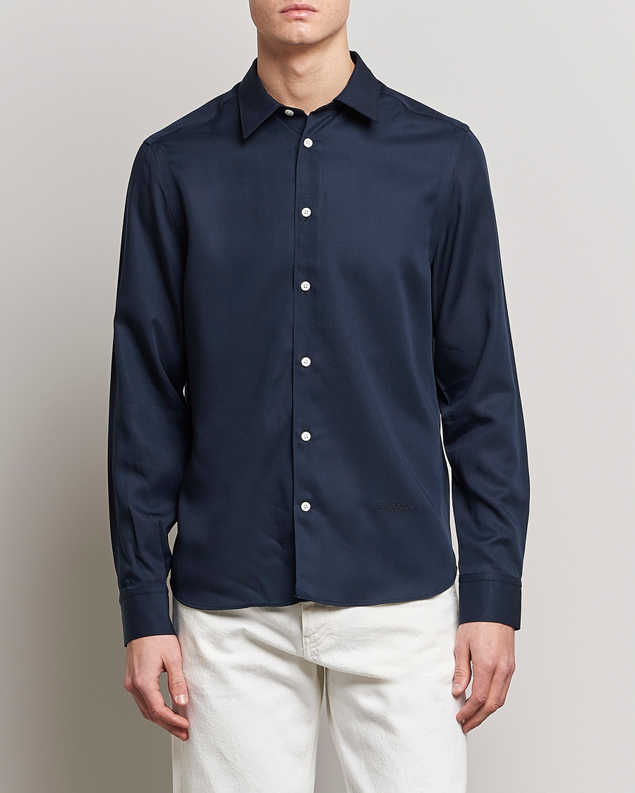 Men | Casual Shirts | J.Lindeberg | Slim Fit Comfort Tencel Shirt Navy