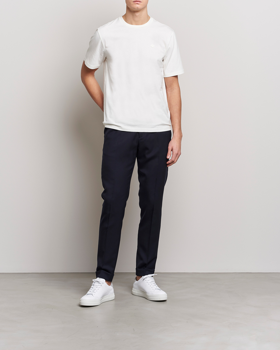 Men | T-Shirts | J.Lindeberg | Dale Organic Cotton Patch T-Shirt Cloud White
