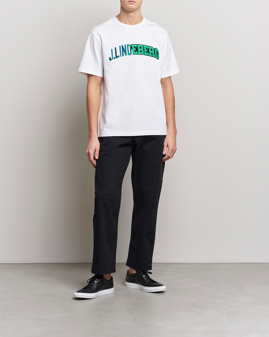 Men | T-Shirts | J.Lindeberg | Camilo Graphic Heavy T-Shirt White