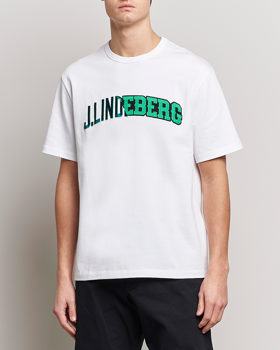 Men | T-Shirts | J.Lindeberg | Camilo Graphic Heavy T-Shirt White