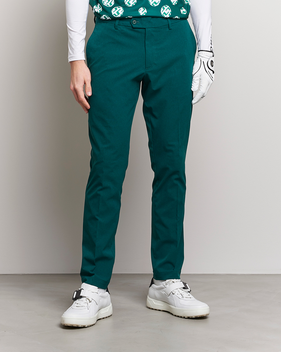 Men | Functional Trousers | J.Lindeberg | Vent Golf Trousers Rain Forest