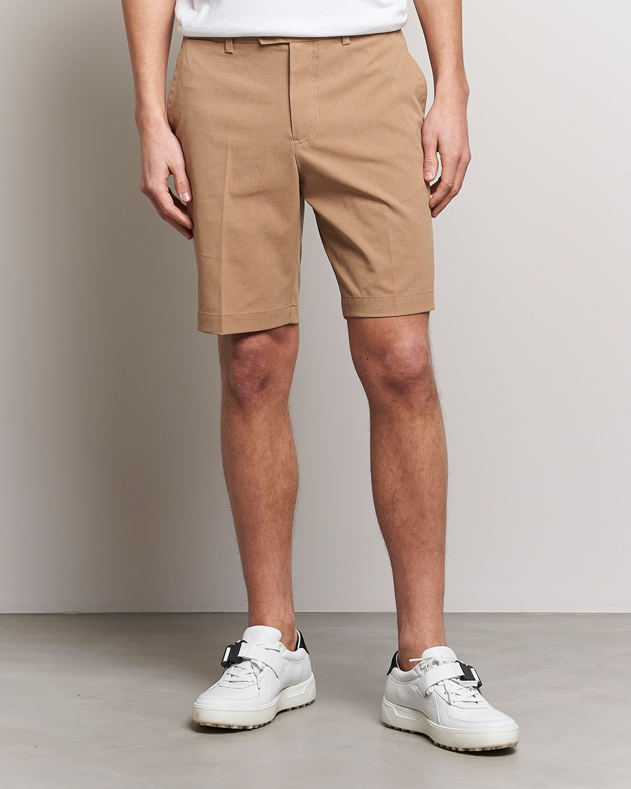 Men | Functional shorts | J.Lindeberg | Vent Golf Shorts Tiger Brown