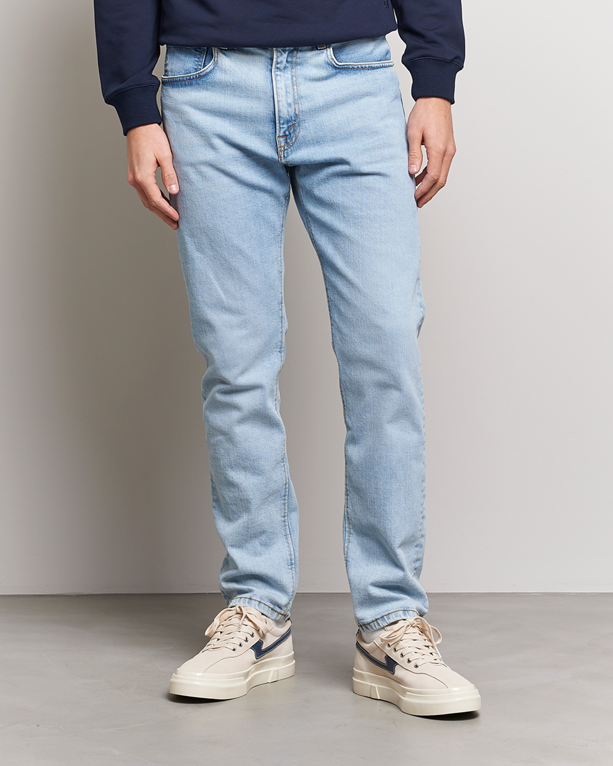 Men | Blue jeans | Jeanerica | TM005 Tapered Jeans Moda Blue
