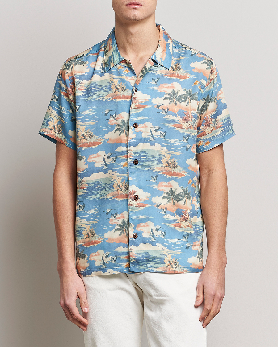 Men |  | Nudie Jeans | Arvid Printed Short Sleeve Shirt Hawaii Azure