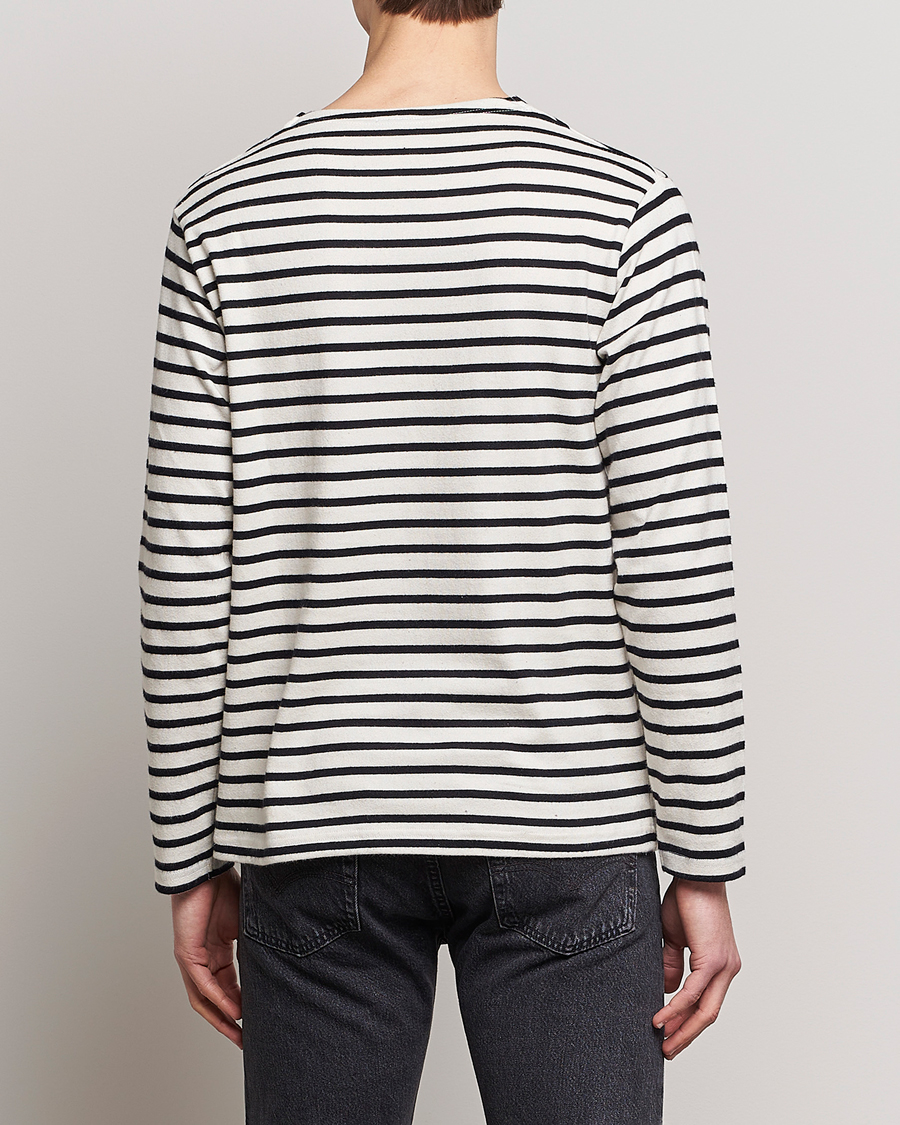 Men | T-Shirts | Nudie Jeans | Charles Sailor Striped Crew Neck Off White/Black