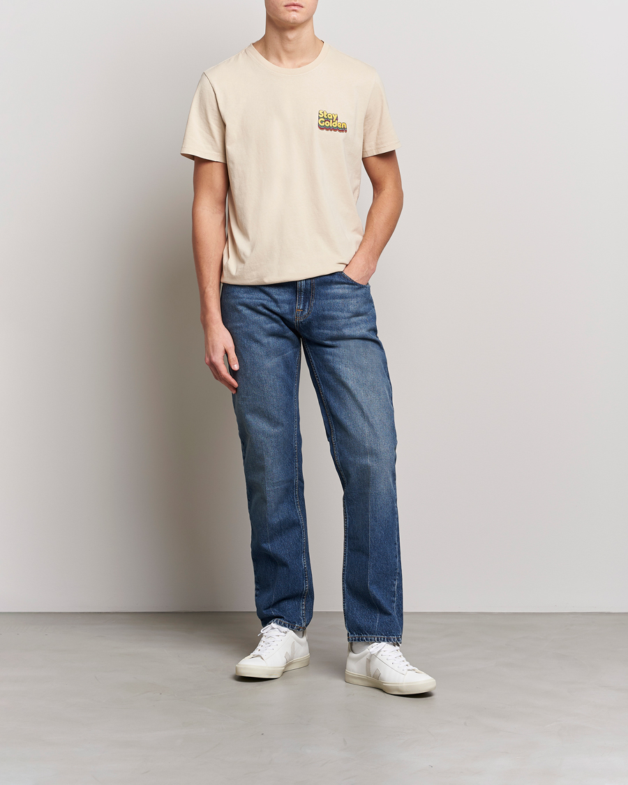 Men | T-Shirts | Nudie Jeans | Roy Logo Crew Neck T-Shirt Cream