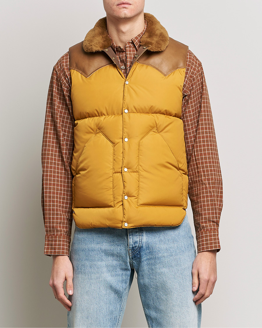 Men | Japanese Department | Rocky Mountain Featherbed | Christy Vest Mustard Yellow