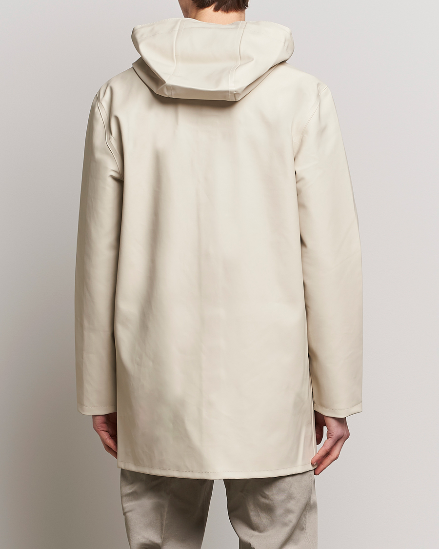 Men | Coats & Jackets | Stutterheim | Stockholm Raincoat Oyster Grey
