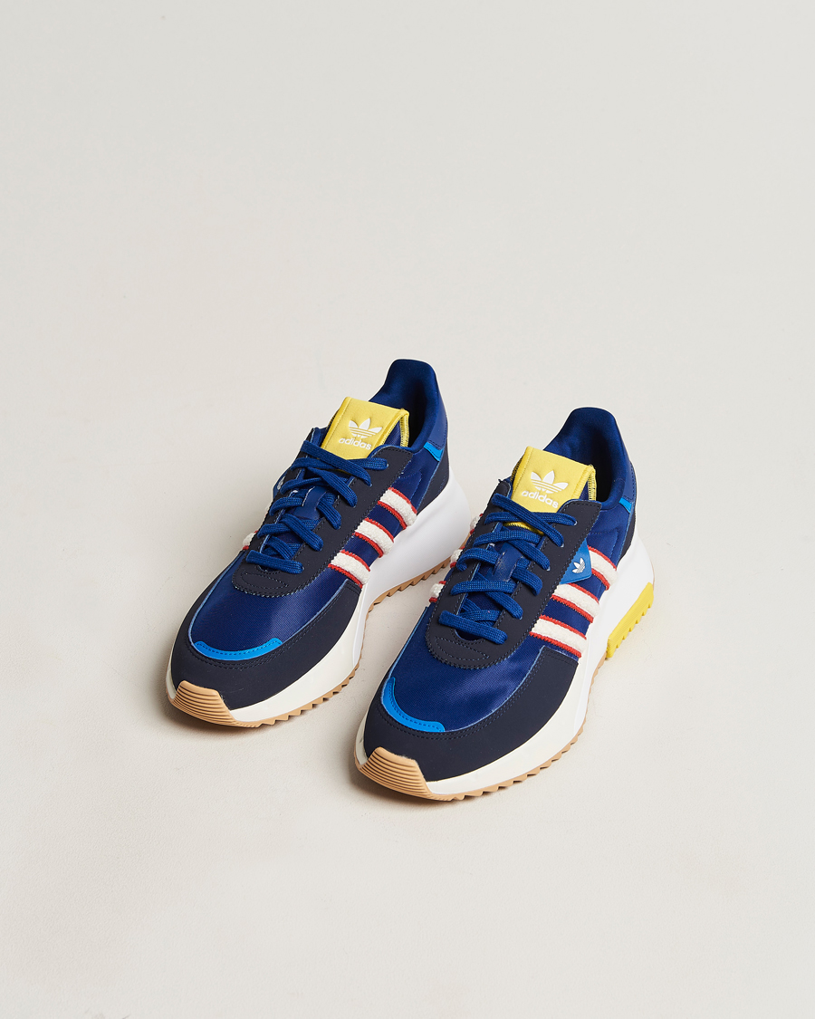 Men | adidas Originals Retropy F2 Sneaker Blu/White | adidas Originals | Retropy F2 Sneaker Blu/White