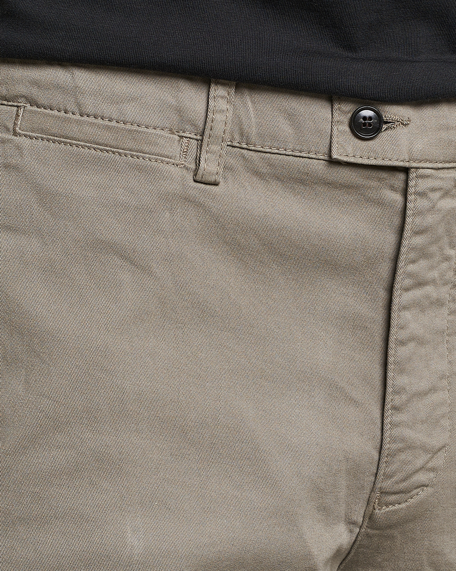 Men | Shorts | Tiger of Sweden | Caid Cotton Shorts Dusty Green